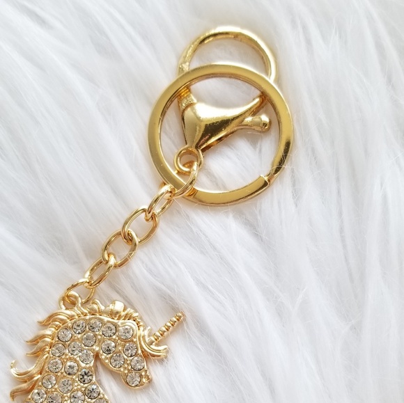 Gold faux diamond unicorn keychain - Picture 3 of 4